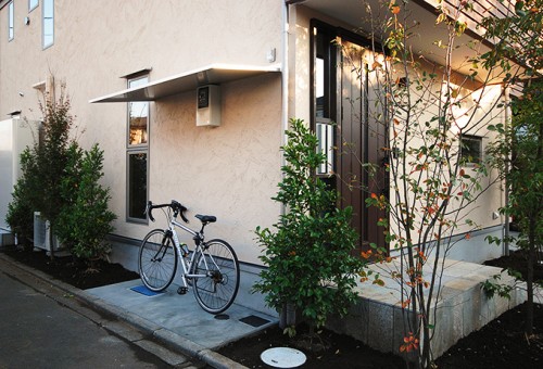 庇と自転車